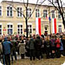 Při příležitosti 100 let od narození Ryszarda Siwce byla v Dębicy, kde chodil do základní školy, odhalena pamětní deska, 7. březen 2009 (Foto: Petr Blažek)